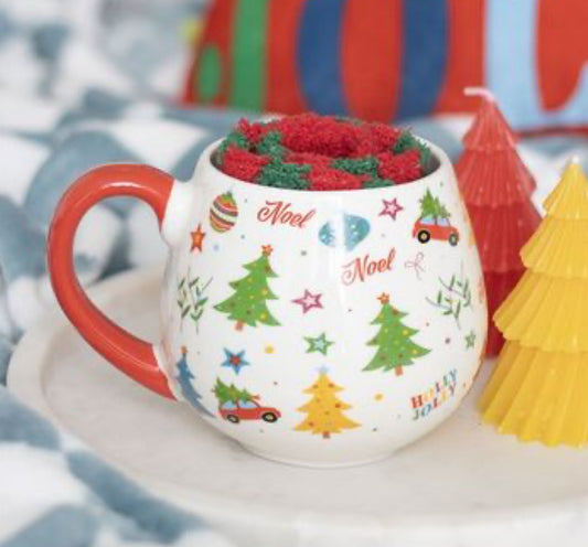 NOSTALGIC CHRISTMAS SOCKS & MUG SET
